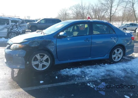 2013 Toyota Corolla S z USA, uszkodzony, nr VIN 5YFBU4EE3DP098574